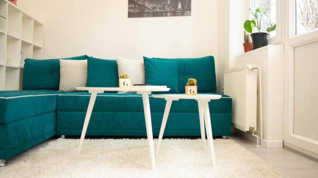Cute And Sunny Studio - Central Location Сараево Екстериор снимка
